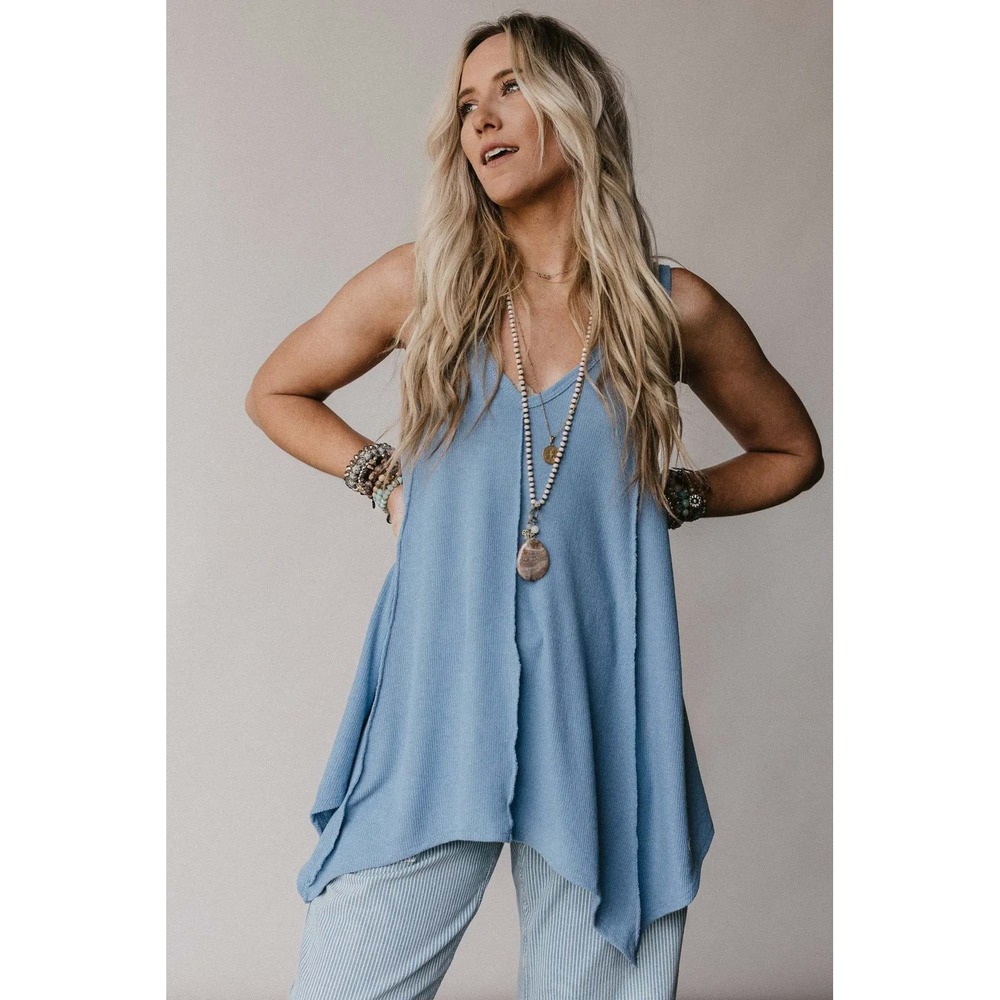 Three Bird Nest Tank Top Women Small Blue Handkerchief Hem Ribbed MT1409